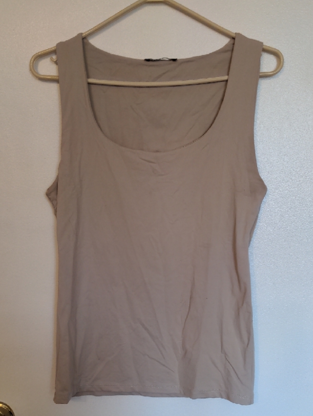 Zara Beige Scoop Neck Tank Top Size Large Casual Basic Layering
